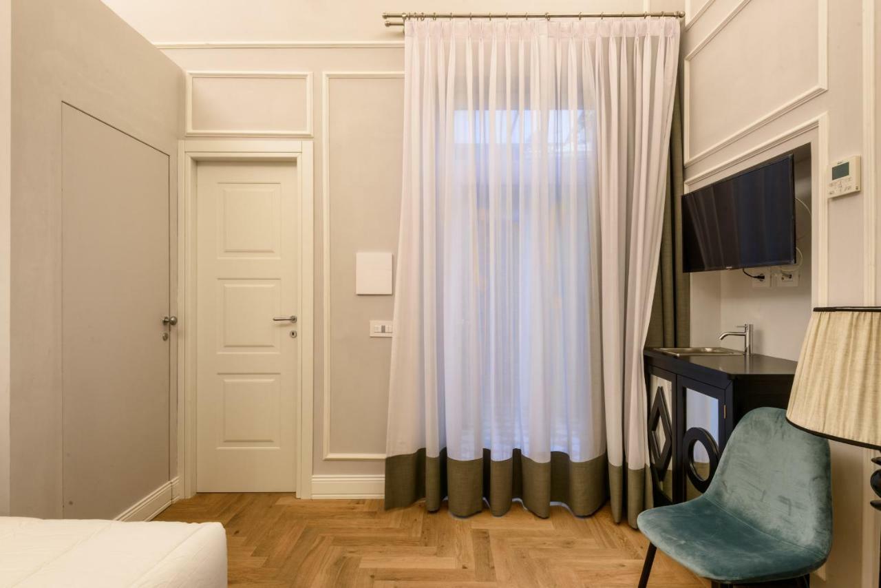 Vivaldi Luxury Suites Florencia Exterior foto