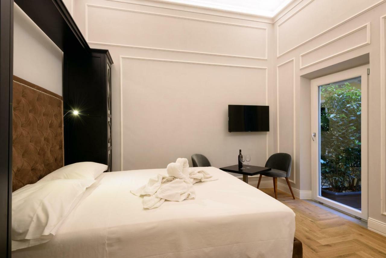Vivaldi Luxury Suites Florencia Exterior foto