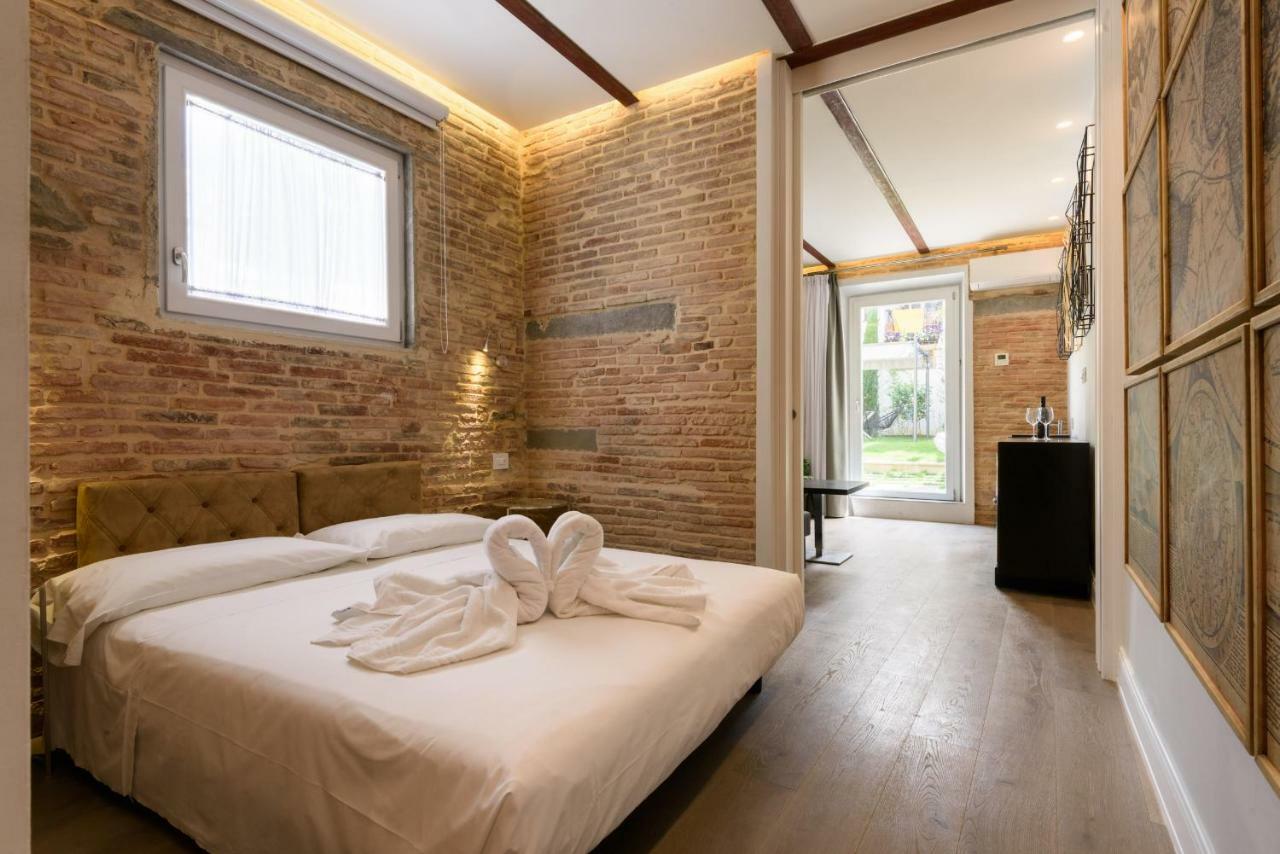 Vivaldi Luxury Suites Florencia Exterior foto