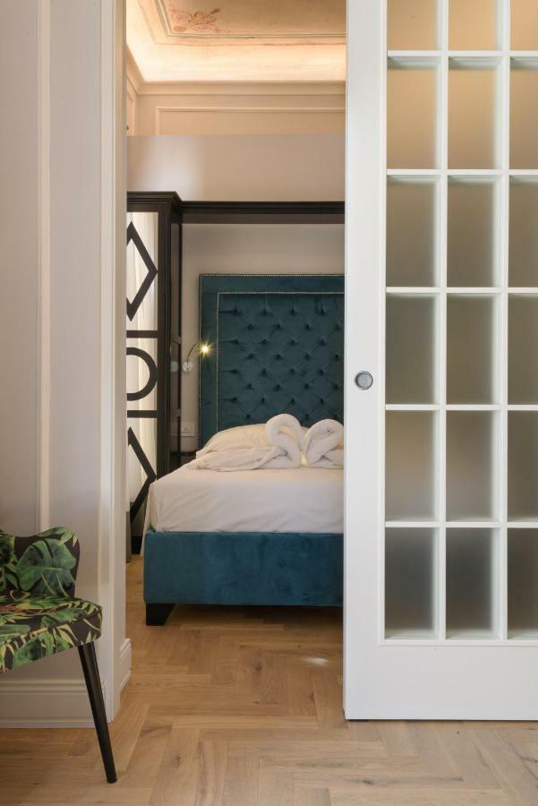 Vivaldi Luxury Suites Florencia Exterior foto