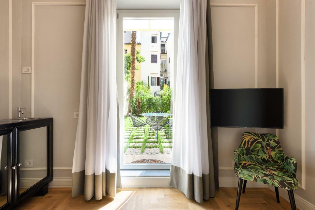 Vivaldi Luxury Suites Florencia Exterior foto