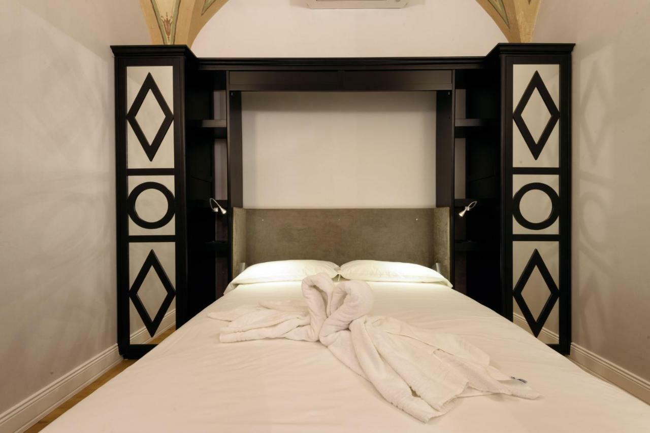 Vivaldi Luxury Suites Florencia Exterior foto